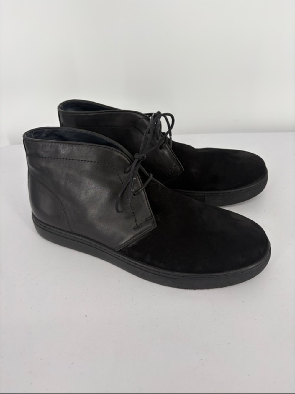 🦥 English Laundry  Black Leather & Suede Chukka Boots